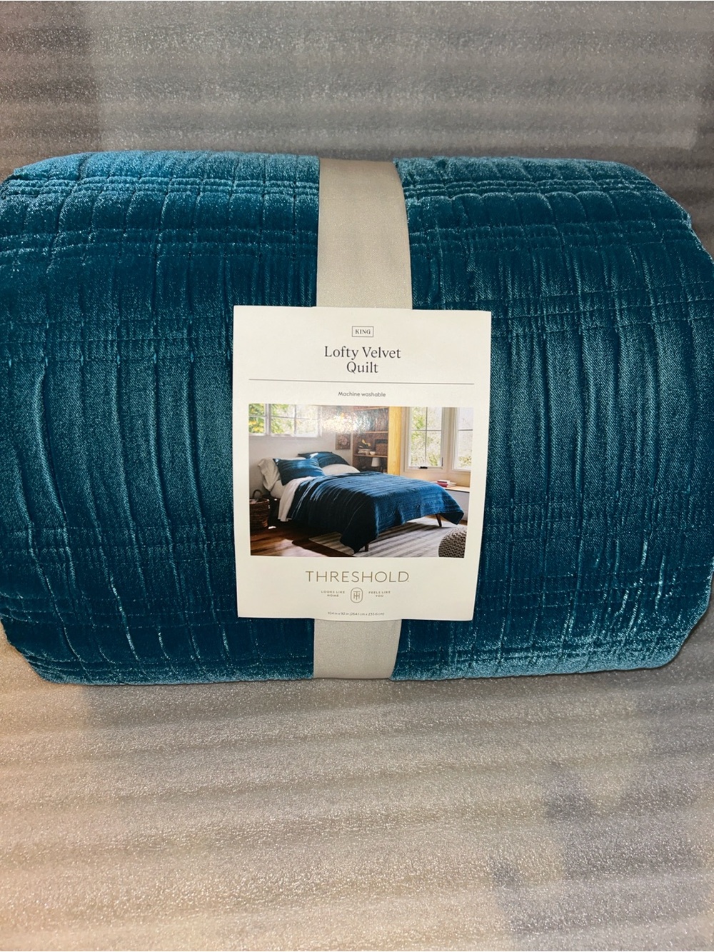 Threshold King  Lofty Velvet Quilt - Dark Teal Blue